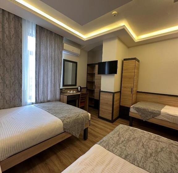 Pokój Czteroosobowy Superior, Ethnica Hotel Old City