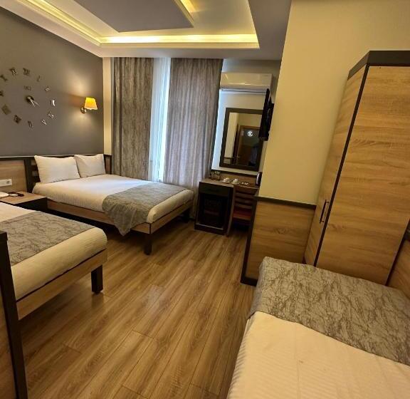 Pokój Czteroosobowy Superior, Ethnica Hotel Old City