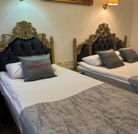 Pokój Deluxe Trzyosobowy, Ethnica Hotel Old City