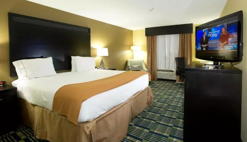 身障者適用スイートルーム, Holiday Inn Express & Suites Morrilton, An Ihg