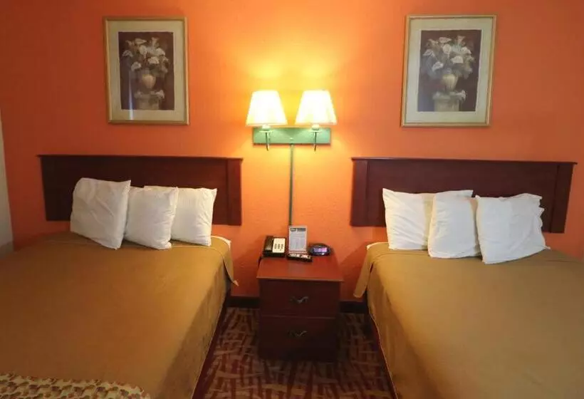 ２ダブルベッドのスタンダードルーム, Jefferson Inn Dandridge
