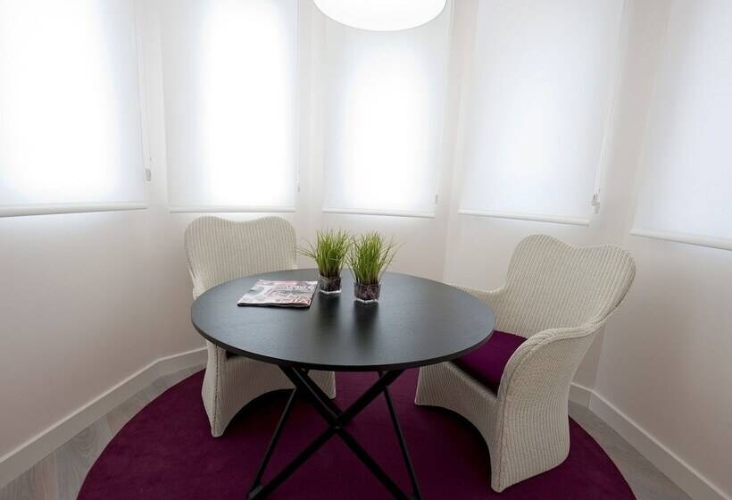 スーペリアールーム, Primavera Perfume