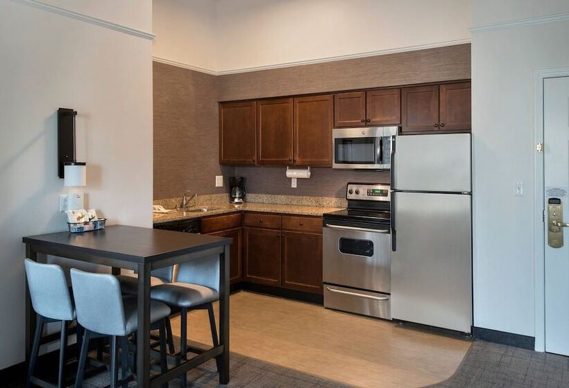 스위트, Residence Inn Silver Spring