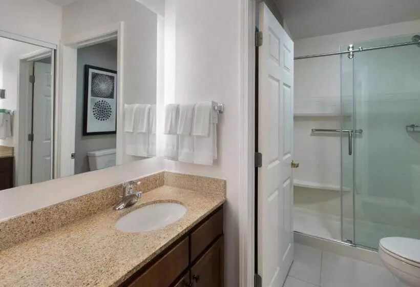 Standard-studio, Residence Inn Silver Spring