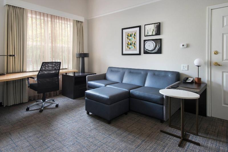 스위트, Residence Inn Silver Spring