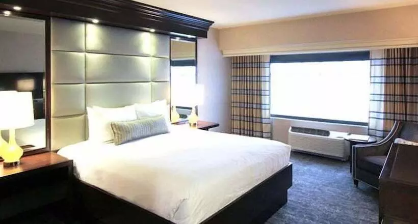 キングサイズベッドのエクゼクティブルーム, Silver Reef Casino Resort
