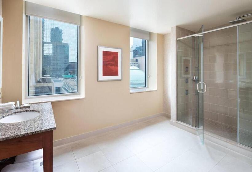 带大床的套房, The Westin Minneapolis