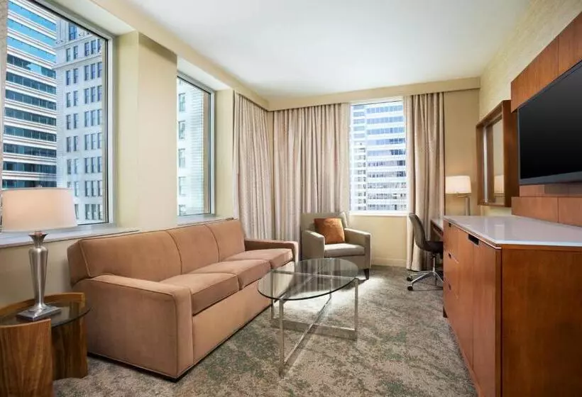 استودیو استاندارد با تخت کینگ, The Westin Minneapolis