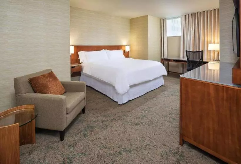 سوئیت اجرایی با تخت کینگ, The Westin Minneapolis