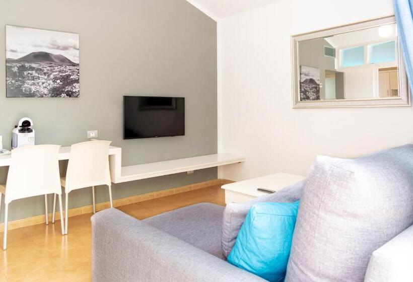 침실 2개 아파트, Hyde Park Lane