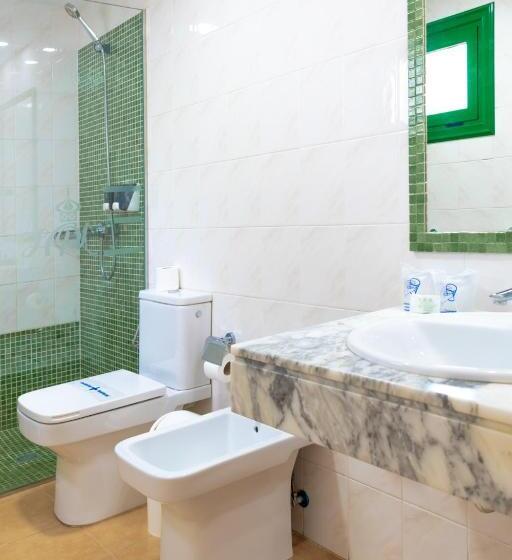 Апартаменты 2 Спальни, Hyde Park Lane