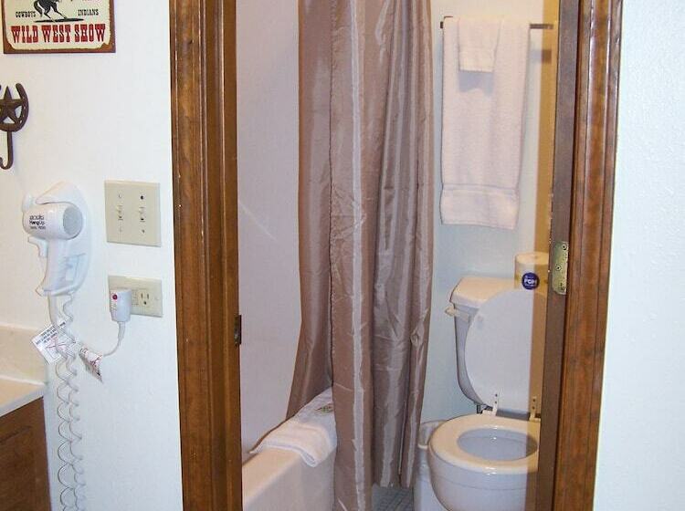 Standard Single Room Single Bed, Pointe West Resort Motel