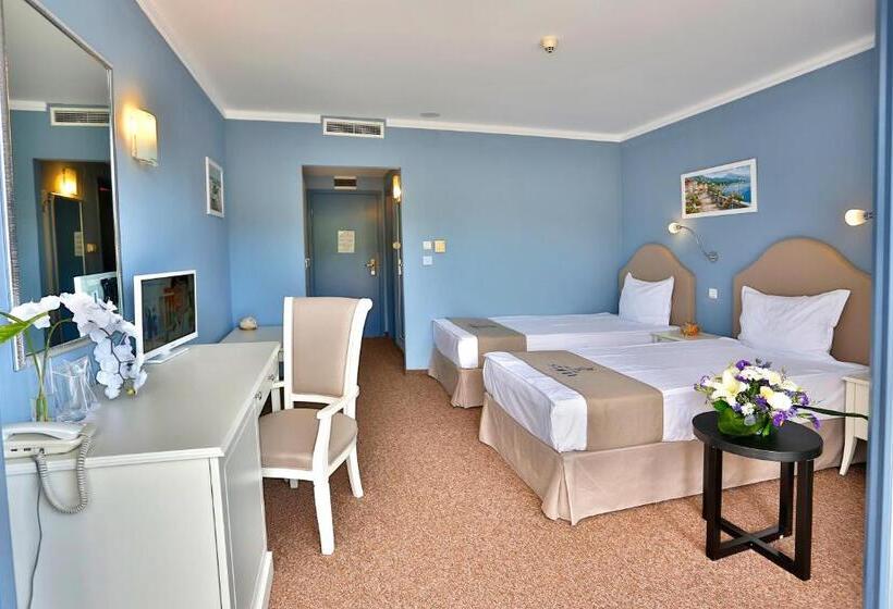Triple Room Sea View, Sofia Hotel All Inclusive & Private Beach