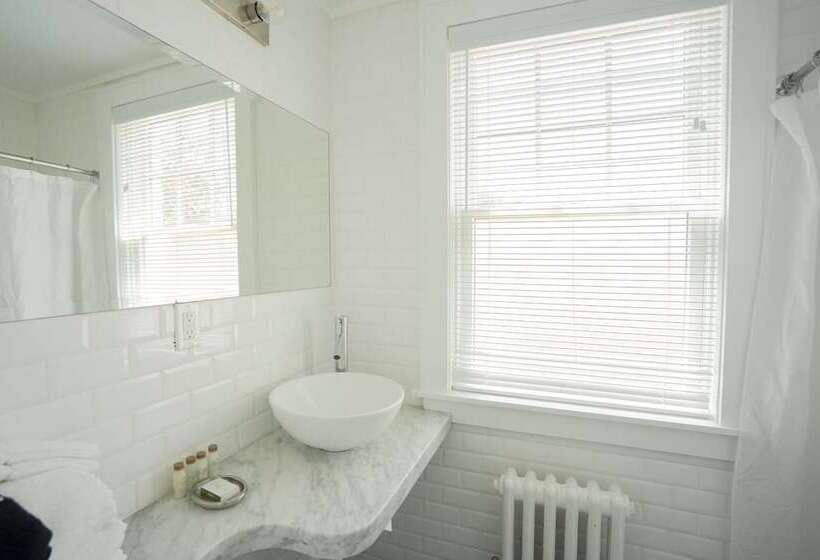 غرفه قياسيه سريرين مزدوجين, Sole East Resort