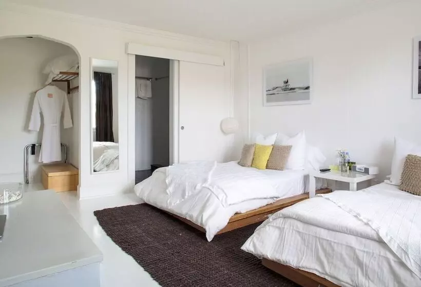 Standard-huone 2 Parivuodetta, Sole East Resort