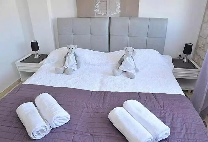 １ベッドルームのプレミアムビラ, Stagones Luxury Villas