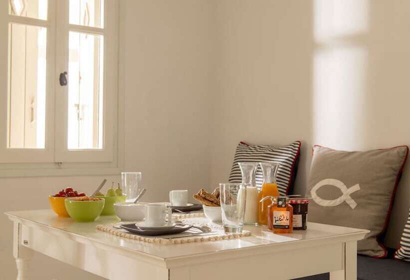 סוויטה דלוקס, Stagones Luxury Villas