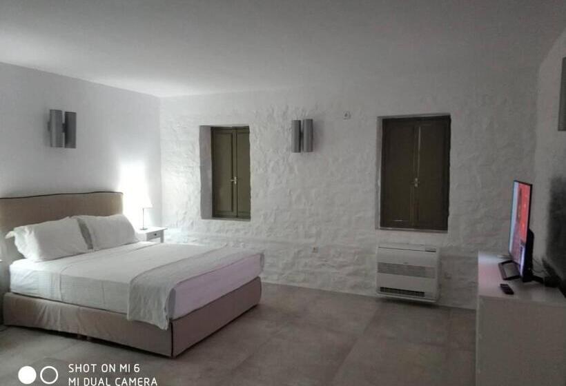 סוויטה דלוקס, Stagones Luxury Villas