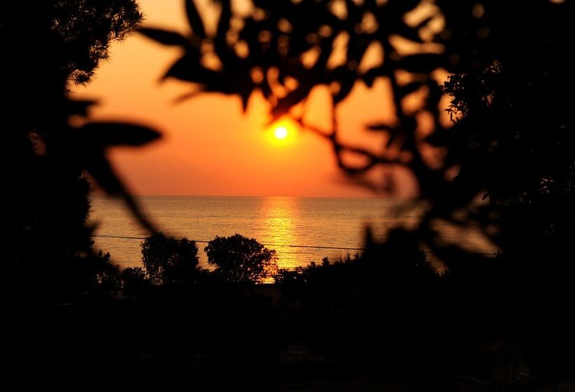 סוויטה דלוקס, Stagones Luxury Villas