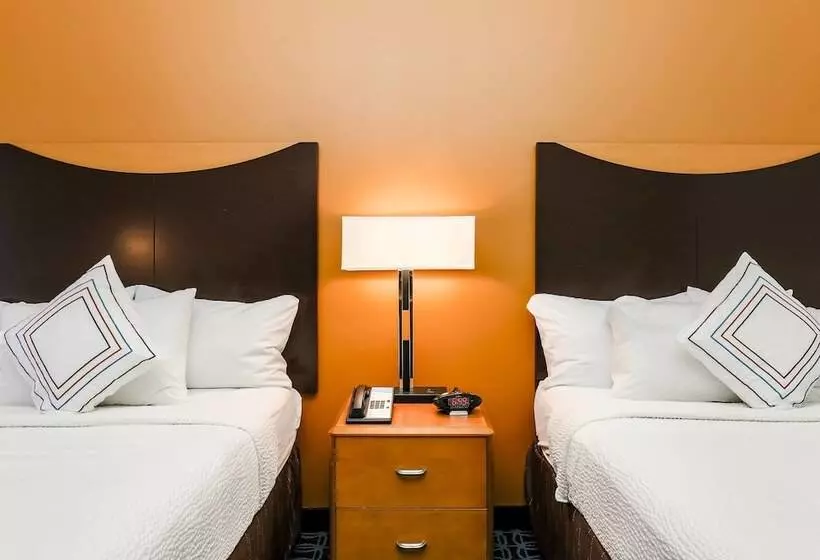 ２ダブルベッドのスタンダードルーム, Fairfield By Marriott Wilkes Barre
