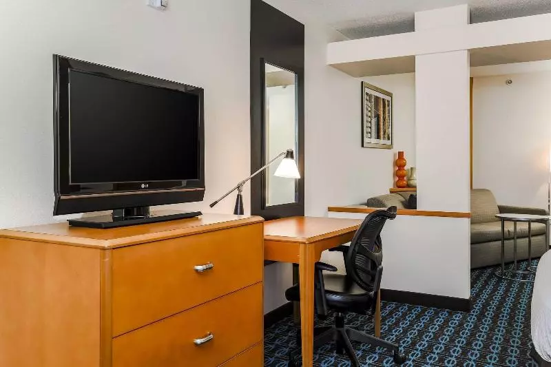 キングサイドベッドのスタンダードワンルーム, Fairfield By Marriott Wilkes Barre