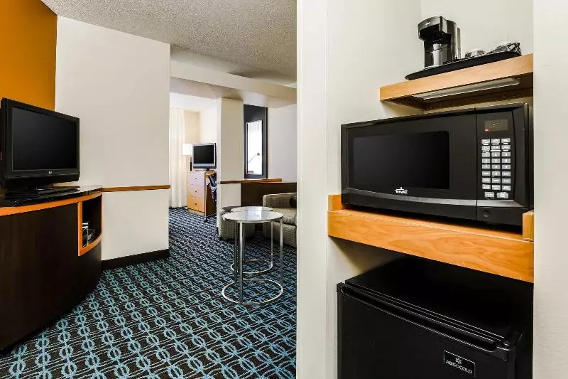 キングサイドベッドのスタンダードワンルーム, Fairfield By Marriott Wilkes Barre
