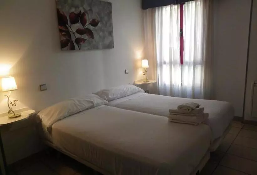 اتاق استاندارد, Hostal Sierra