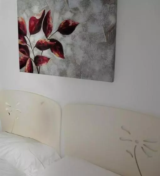 اتاق استاندارد, Hostal Sierra