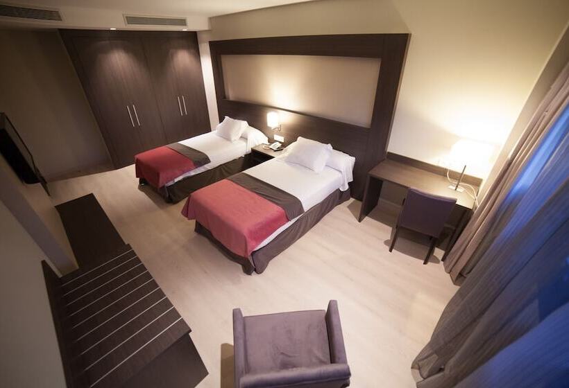 스탠다드 룸, Brea S