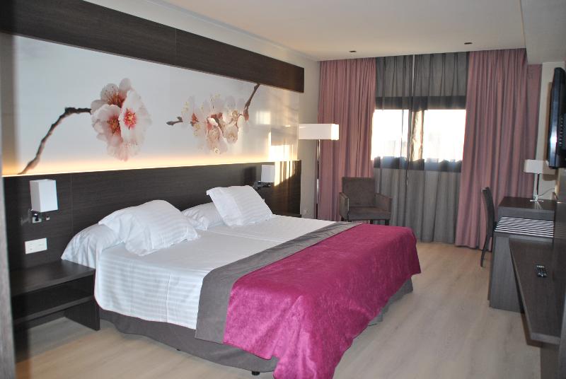 스탠다드 룸, Brea S