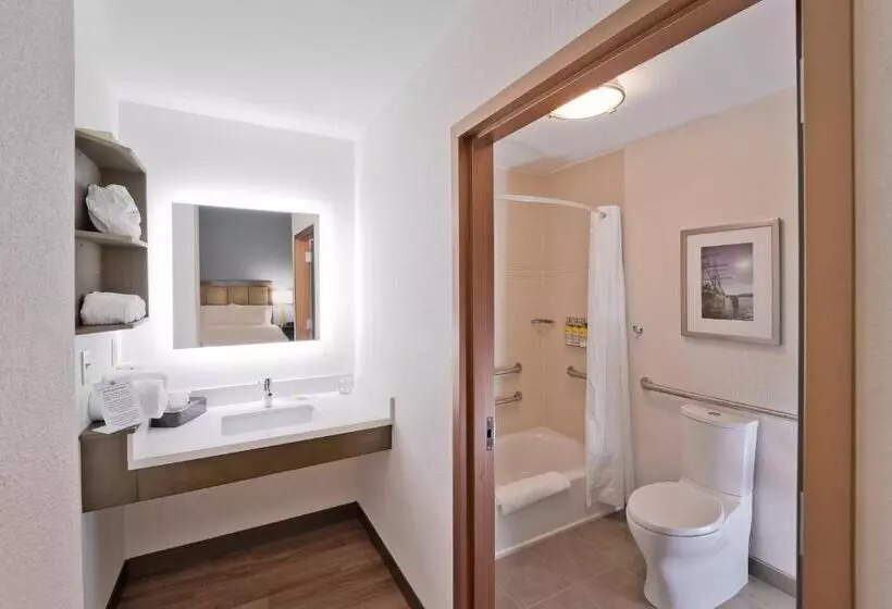 キングサイズベッドのスイートルーム, Candlewood Suites Baltimore   Inner Harbor, An Ihg