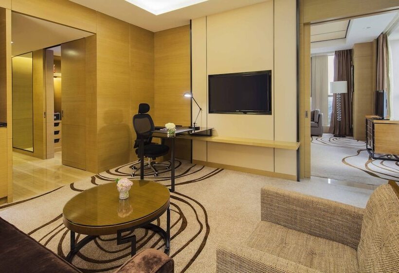 דירת חדר, Crowne Plaza Tianjin Meijiangnan, An Ihg