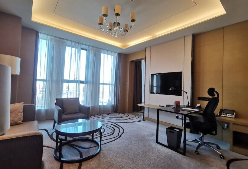 סוויטה, Crowne Plaza Tianjin Meijiangnan, An Ihg