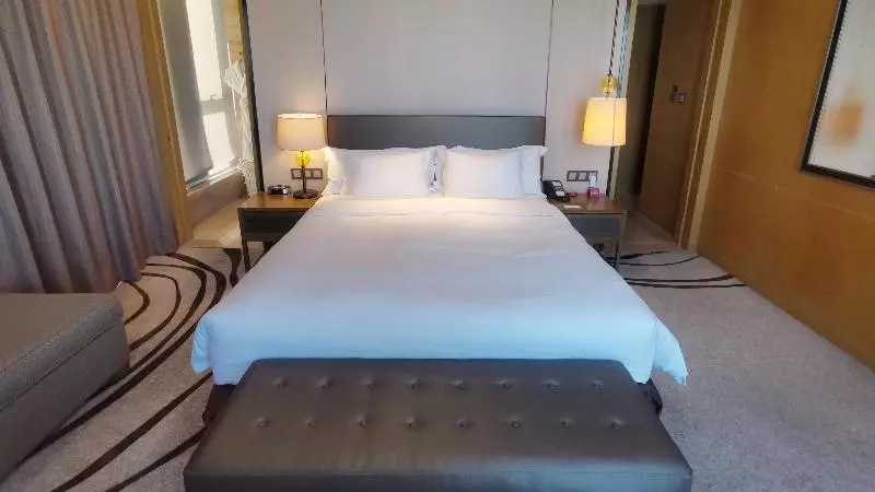 Superior-sviitti, Crowne Plaza Tianjin Meijiangnan, An Ihg