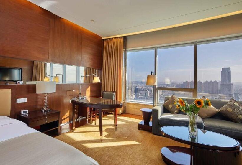 스탠다드 룸, Hj International