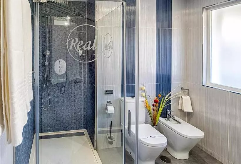 سوییت جونیور, Hostal Real Aranjuez
