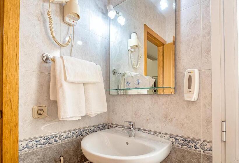 اتاق اکونومی, Hostal Real Aranjuez