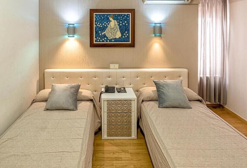 اتاق اکونومی, Hostal Real Aranjuez