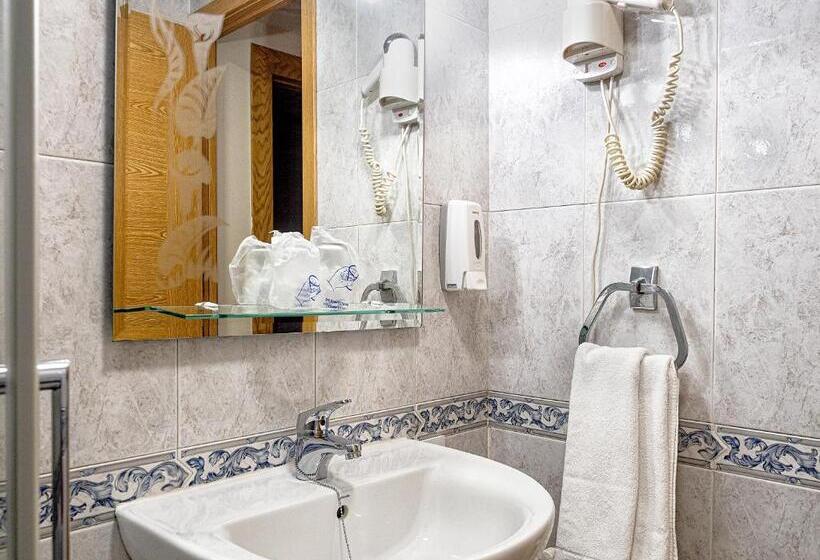 اتاق استاندارد, Hostal Real Aranjuez