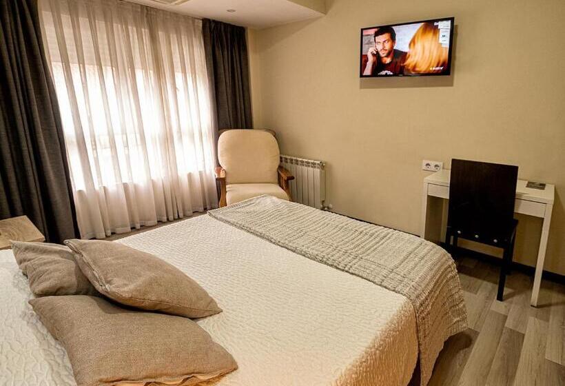اتاق استاندارد, Hostal Real Aranjuez