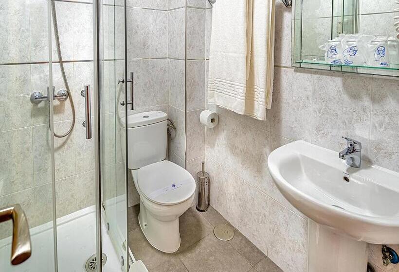 اتاق سوپریور سه تخته, Hostal Real Aranjuez