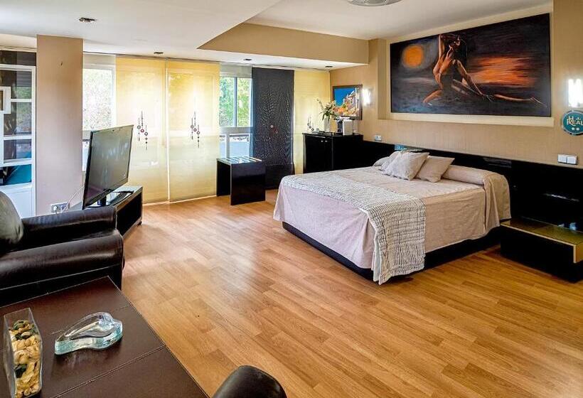 اتاق لوکس, Hostal Real Aranjuez