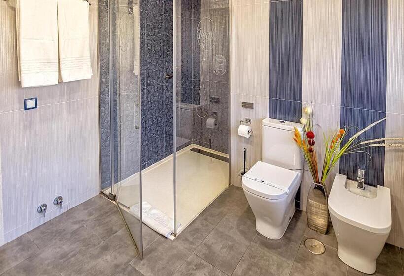 سوییت جونیور, Hostal Real Aranjuez