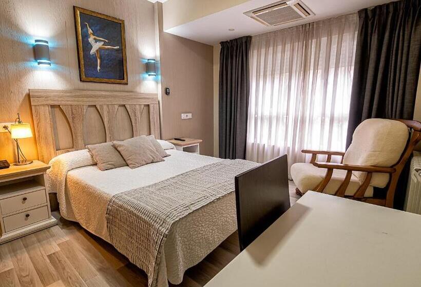 Номер Стандарт, Hostal Real Aranjuez