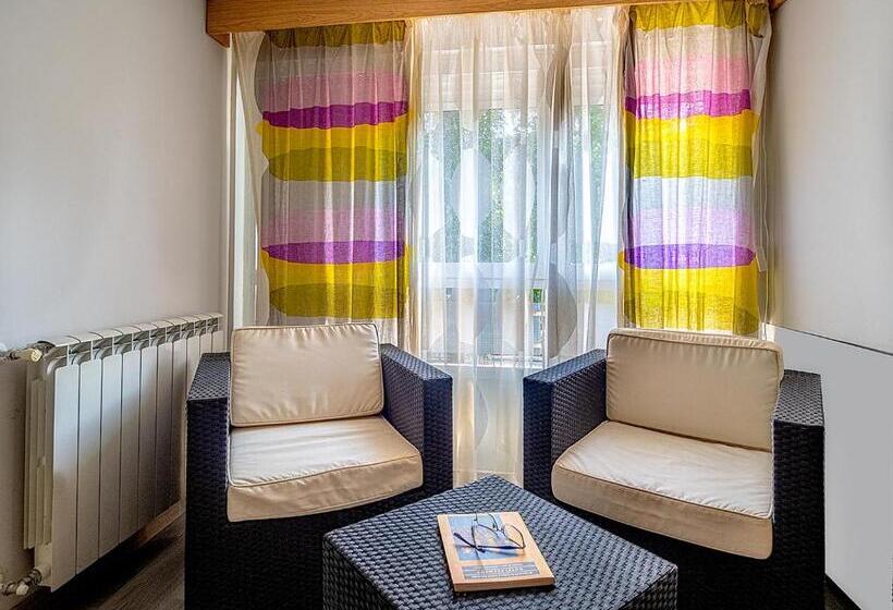 اتاق استاندارد, Hostal Real Aranjuez