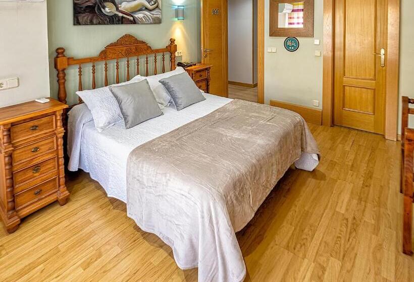 اتاق سوپریور خانوادگی, Hostal Real Aranjuez