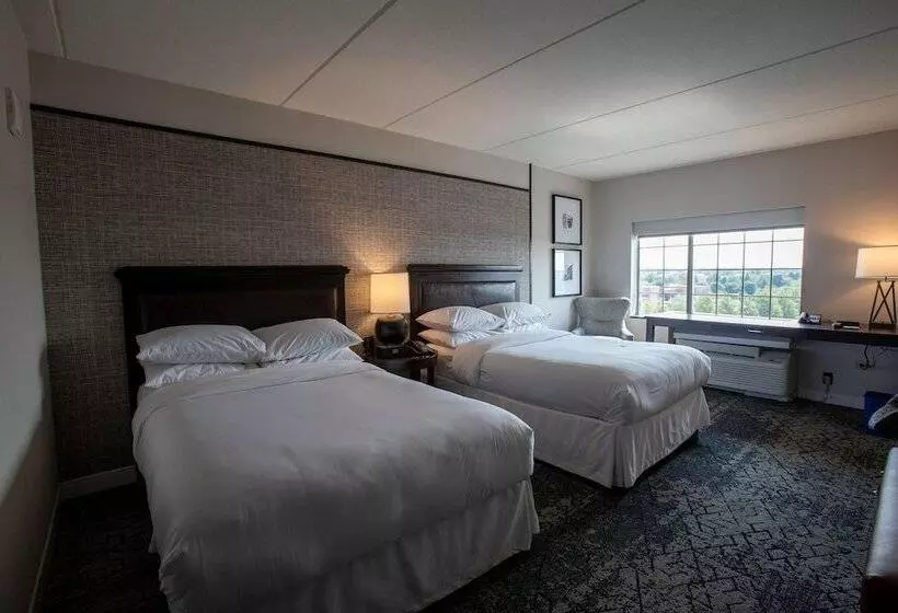 ２ダブルベッドのスタンダードルーム, Sheraton Chicago Northbrook