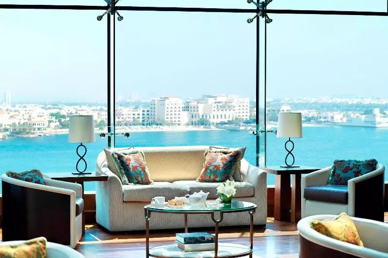 エクゼクティブスイート, The Ritzcarlton Abu Dhabi  Grand Canal