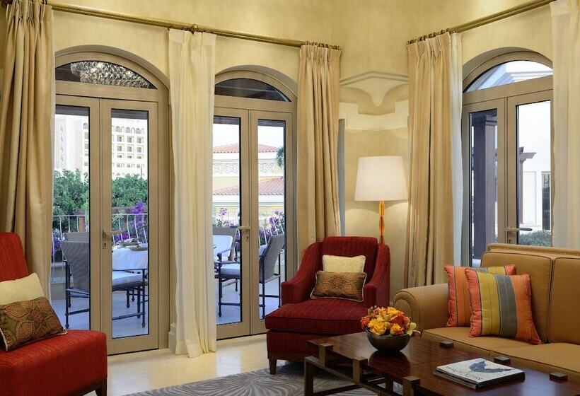 Люкс, The Ritzcarlton Abu Dhabi  Grand Canal