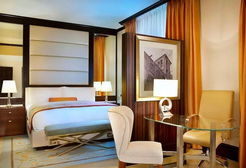 スタンダードルーム, The Ritzcarlton Abu Dhabi  Grand Canal